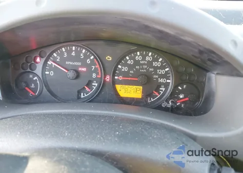 2012 Nissan Xterra S z USA, uszkodzony, nr VIN 5N1AN0NU6CC516086